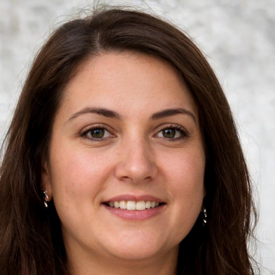 Léonie Dupuis, directrice fondatrice et experte en architecture SEO technique